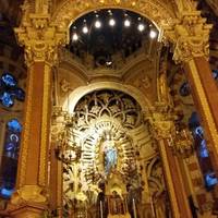 Basilica Maria Auxiliadora y San Carlos