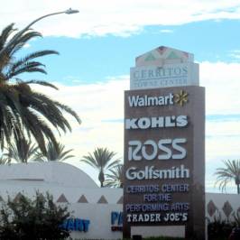Cerritos Towne Center