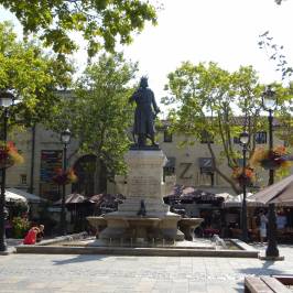 Place Saint Louis