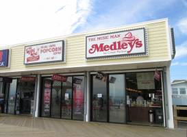 The Music Man's Medleys Singing Ice Cream Parlour