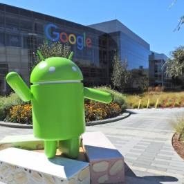Google Android Lawn Statues