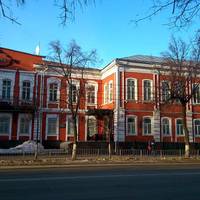 Дом, в котором размещался штаб 17 Гусарского Черниговского полка