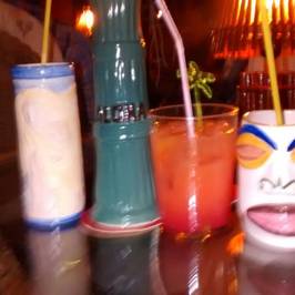 Aloha cocktail-Bar