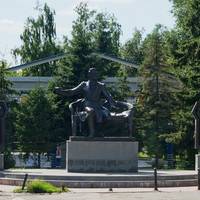 Памятник М.И. Глинке