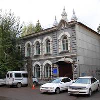 Дом Белоусова