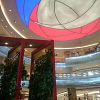 Lotte Shopping Avenue