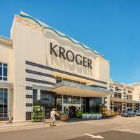 River Oaks Shopping Center