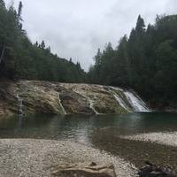 Chute de la Rivière-aux-Émeraudes
