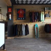 Totora Surf School