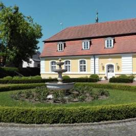 Bismarck-Schloss Döbbelin