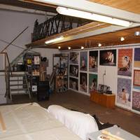 Atelier D'Arte Dalfiume, Keseru, Boni