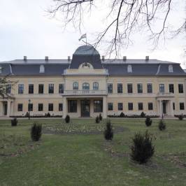 Gyula Almásy Castle