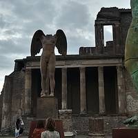 Sculture Monumentali di Igor Mitoraj