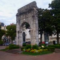 Arc De Campanus