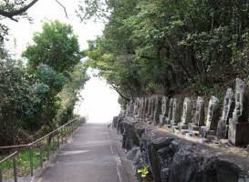 Senri Kannon