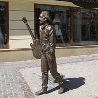 Tadeusz Nalepa monument