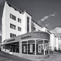 Infostation - Photography Showroom