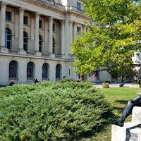 Palatul Regal/Royal Palace