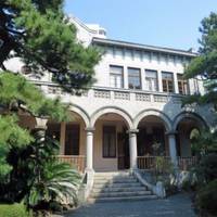 Old Villa of Dembee Kamiya in Inage