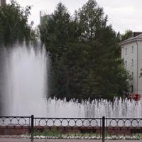 Фонтан на площади Советской Армии