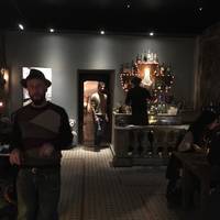 Hybris Art Gallery