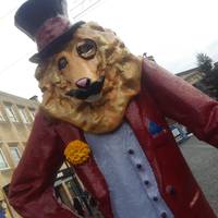 Dandy Lion Statue