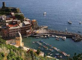 Around cinque terre