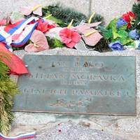 Monument to victims of SNP