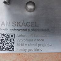 Jan Skacel statue