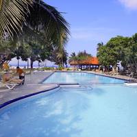 Club Palm Garden