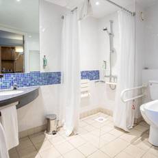 Express By Holiday Inn