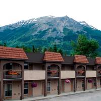 Maligne Lodge