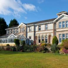 Rosslea Hall