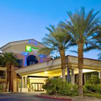 Holiday Inn Express