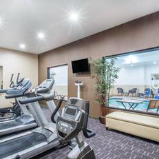 Comfort Inn & Suites