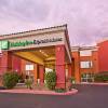 Holiday Inn Express & Suites