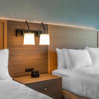 Holiday Inn Waterfront