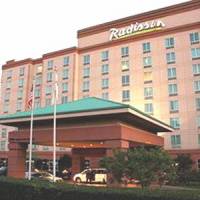 Radisson At Sierra Point