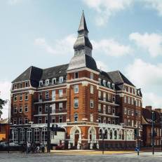 Clarion Collection Plaza