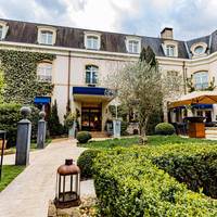 Hostellerie Le Cedre