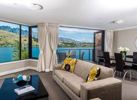 Oaks Shores