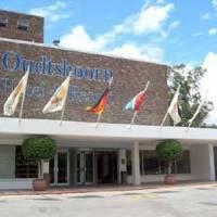Oudtshoorn Hotel & Resort