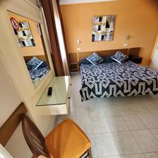 Ampuria Inn