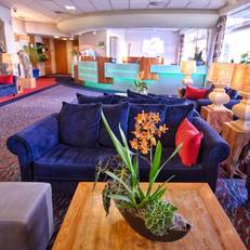 Holiday Inn