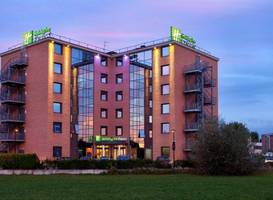 Express By Holiday Inn