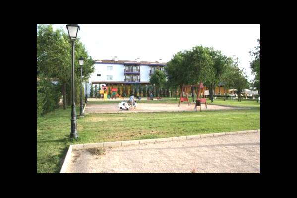 Территория отеля