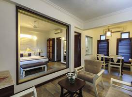 Sonesta Inn