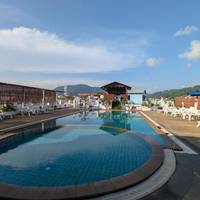 Issara Patong Beach Hote