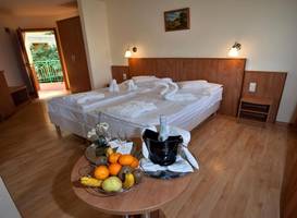 Aqua Therm Hotel