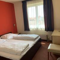 Agoston Hotel
